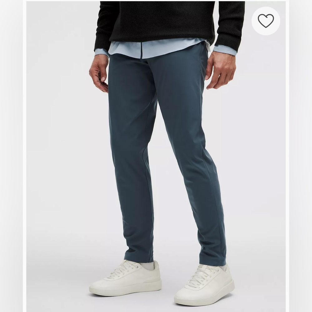 Lululemon Men’s ABC Slim-Fit 5 Pocket Pant 32L
Warpstreme